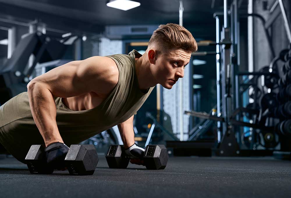 How to Work Out (Safely) with a Friend