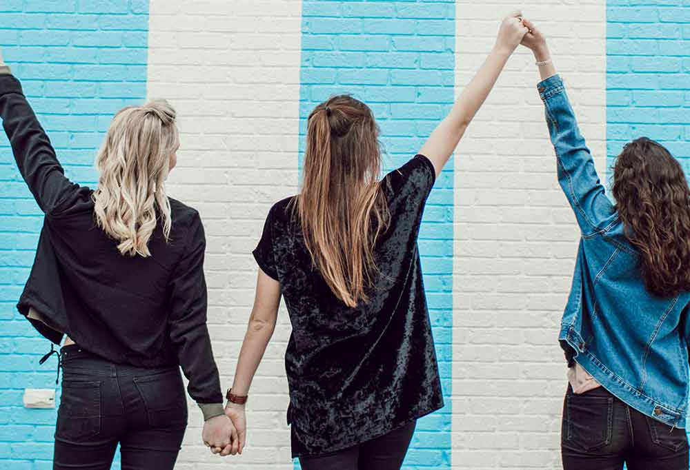 fame-flash-the-latest-scoop-on-your-favorite-stars