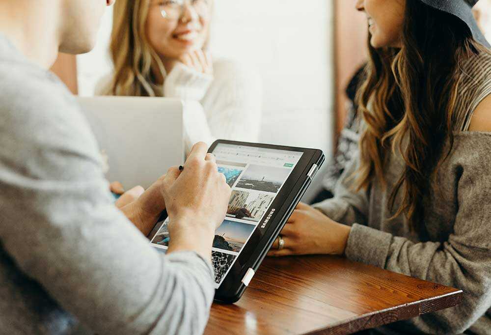 the-hook-the-story-the-sell-crafting-captivating-content-2