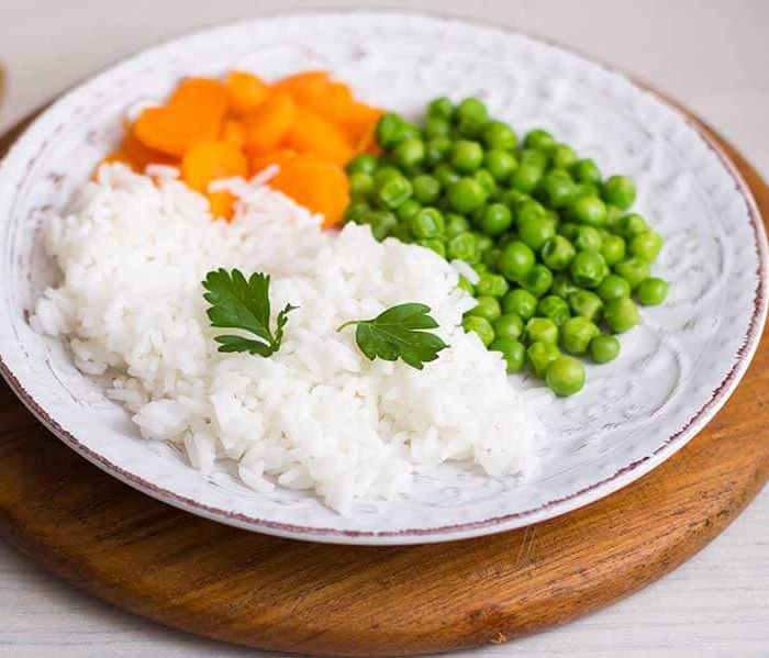 White rice with vegetables