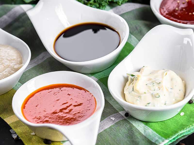 Sauces with spicy garlic ketchup