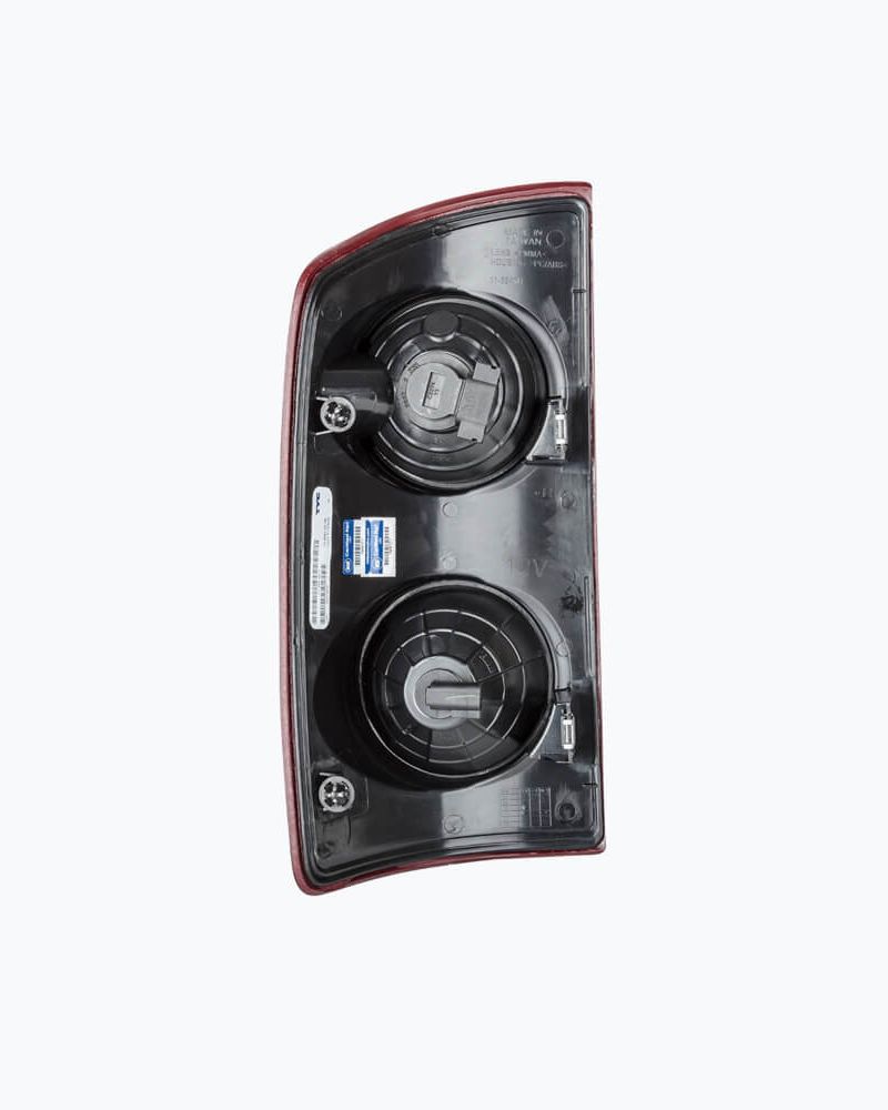 Arvanto Tail Light Assembly 11-6242-00