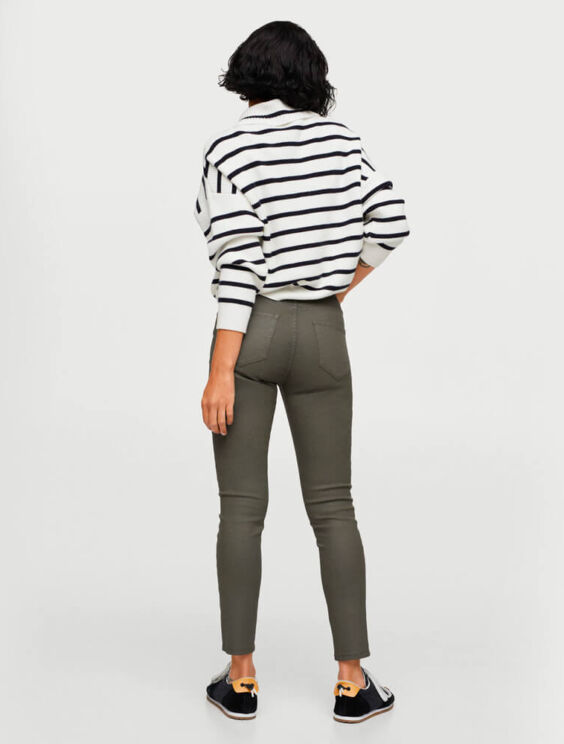 Wideleg pants with elastic waist