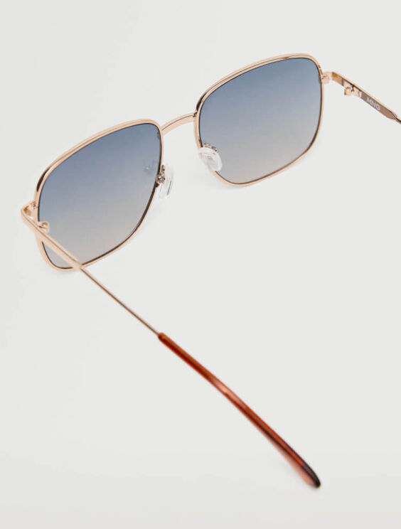 Metallic frame sunglasses
