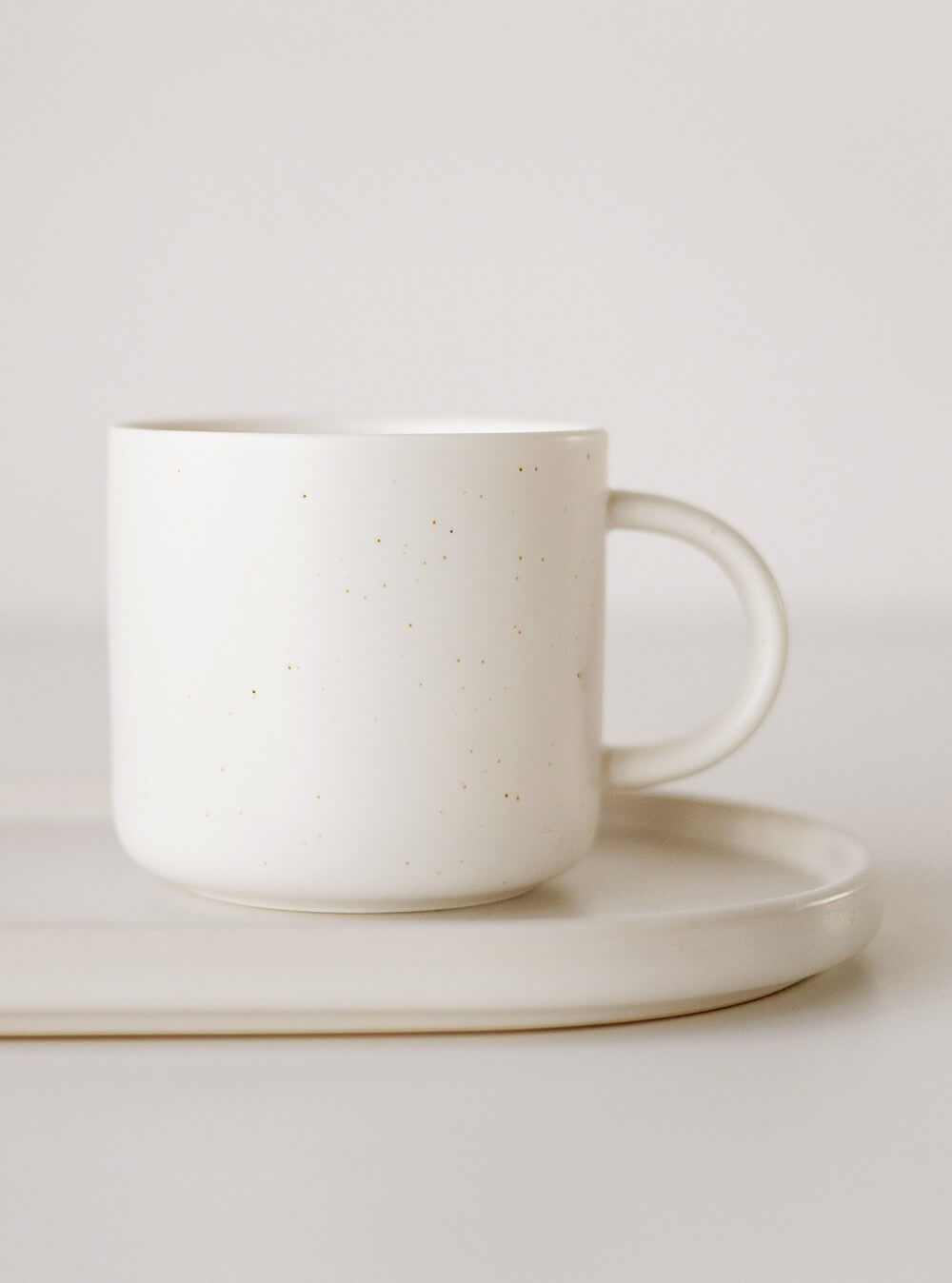Ceramic Mug in Ivory