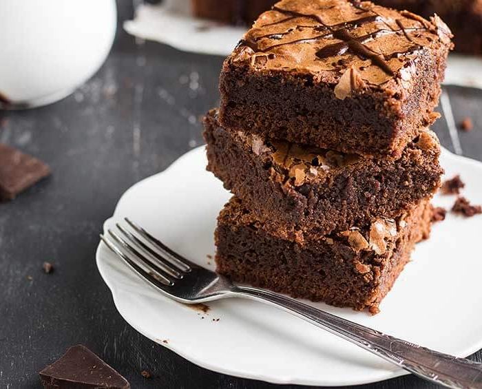 Salted caramel pecan pie